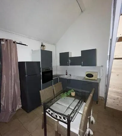 Appartamento Cosy à 5mn De La Gare De Denain. *